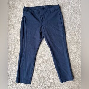 Old Navy Women’s High-Rise Pixie Pants